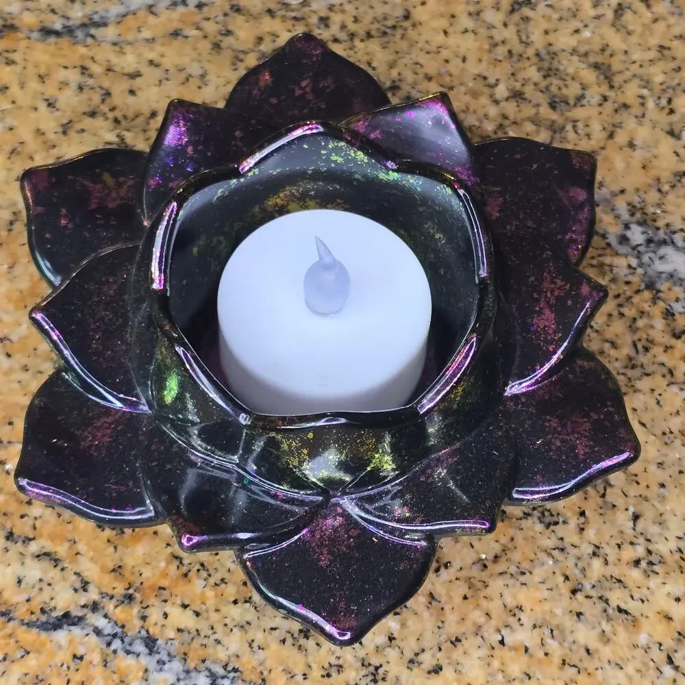 Handcrafted‎ Lotus Flower Fuscia Color shifting 4.5